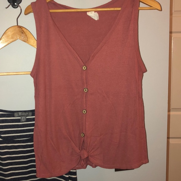 Tank Bundle - Picture 5 of 7